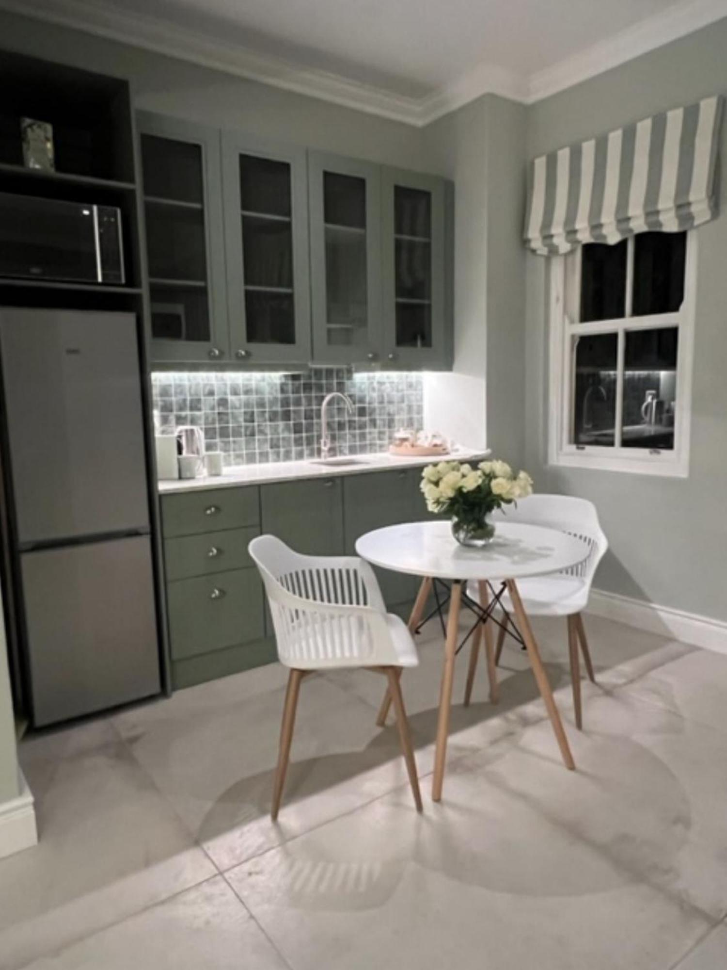 Two On Milner - Oak Tree - Stylish Open-plan In Rondebosch *