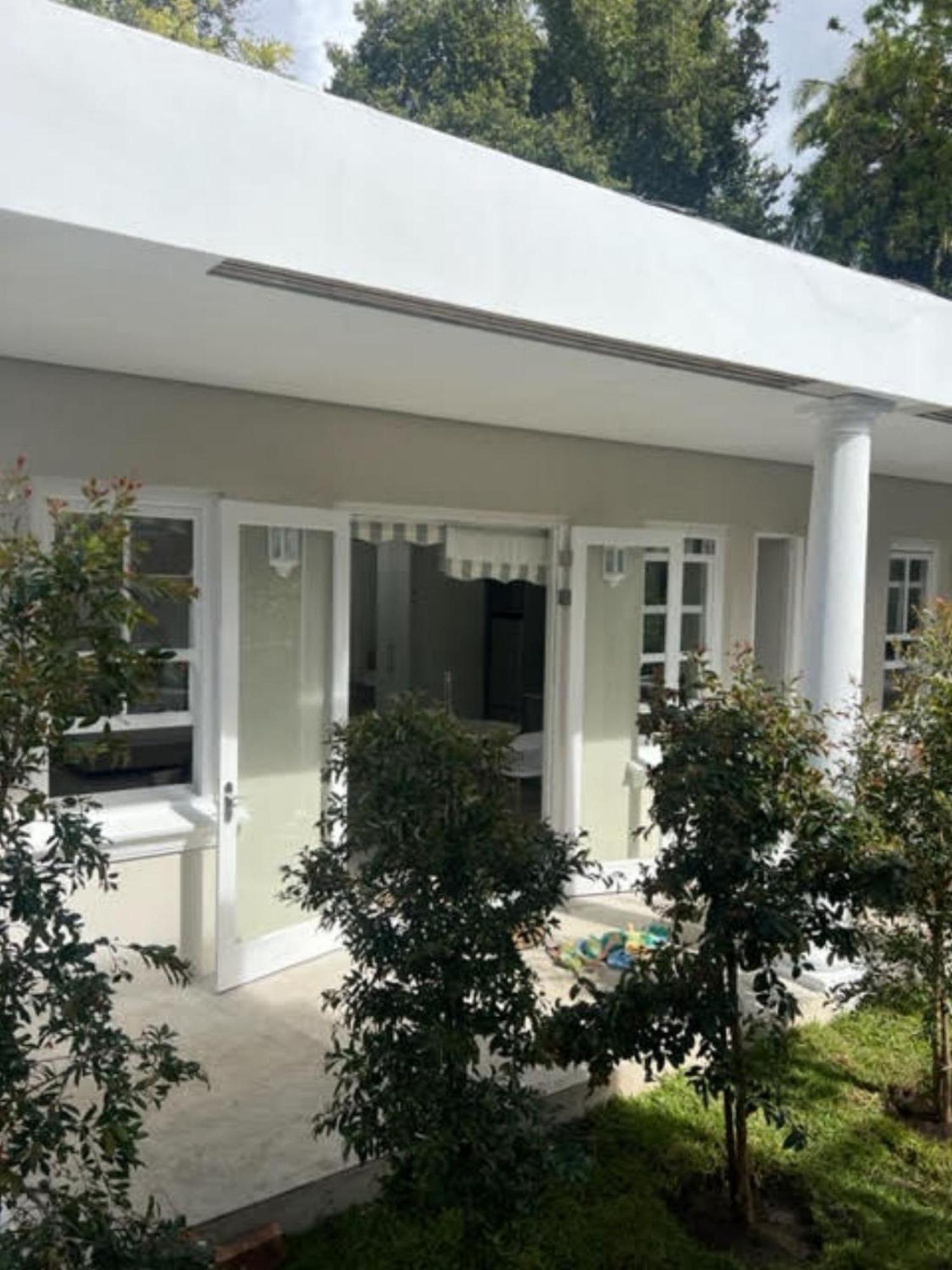 Appartement Two On Milner - Oak Tree - Stylish Open-plan In Rondebosch *